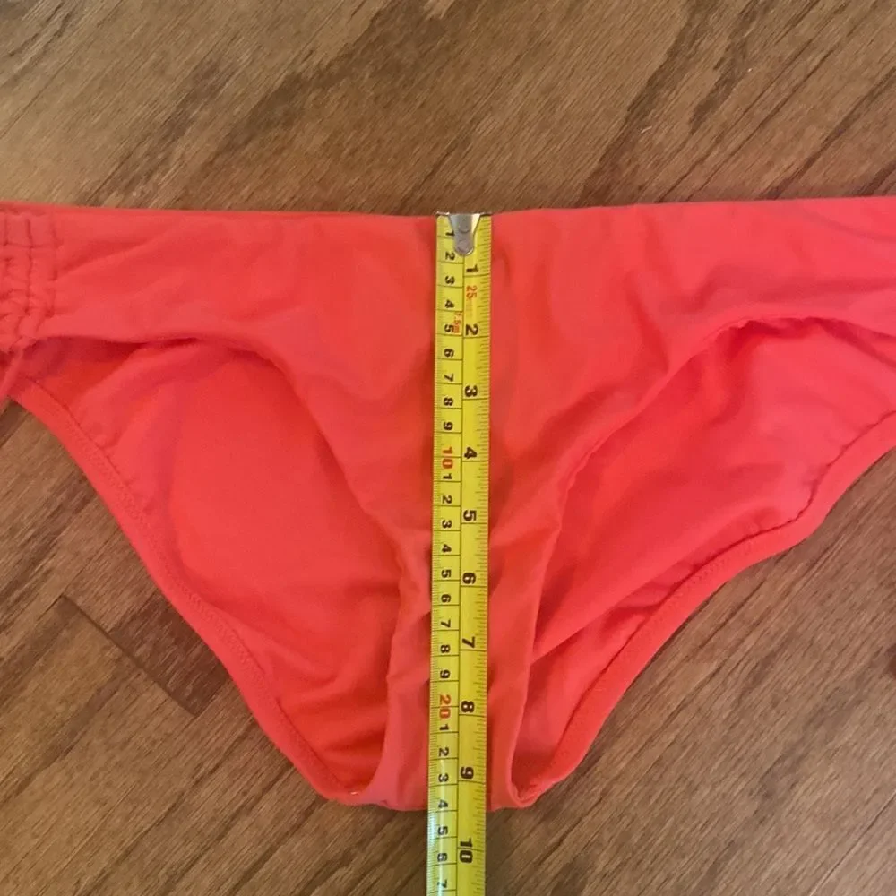 NWT bar lll solid, passion, pink, tie, sides, bottom size large